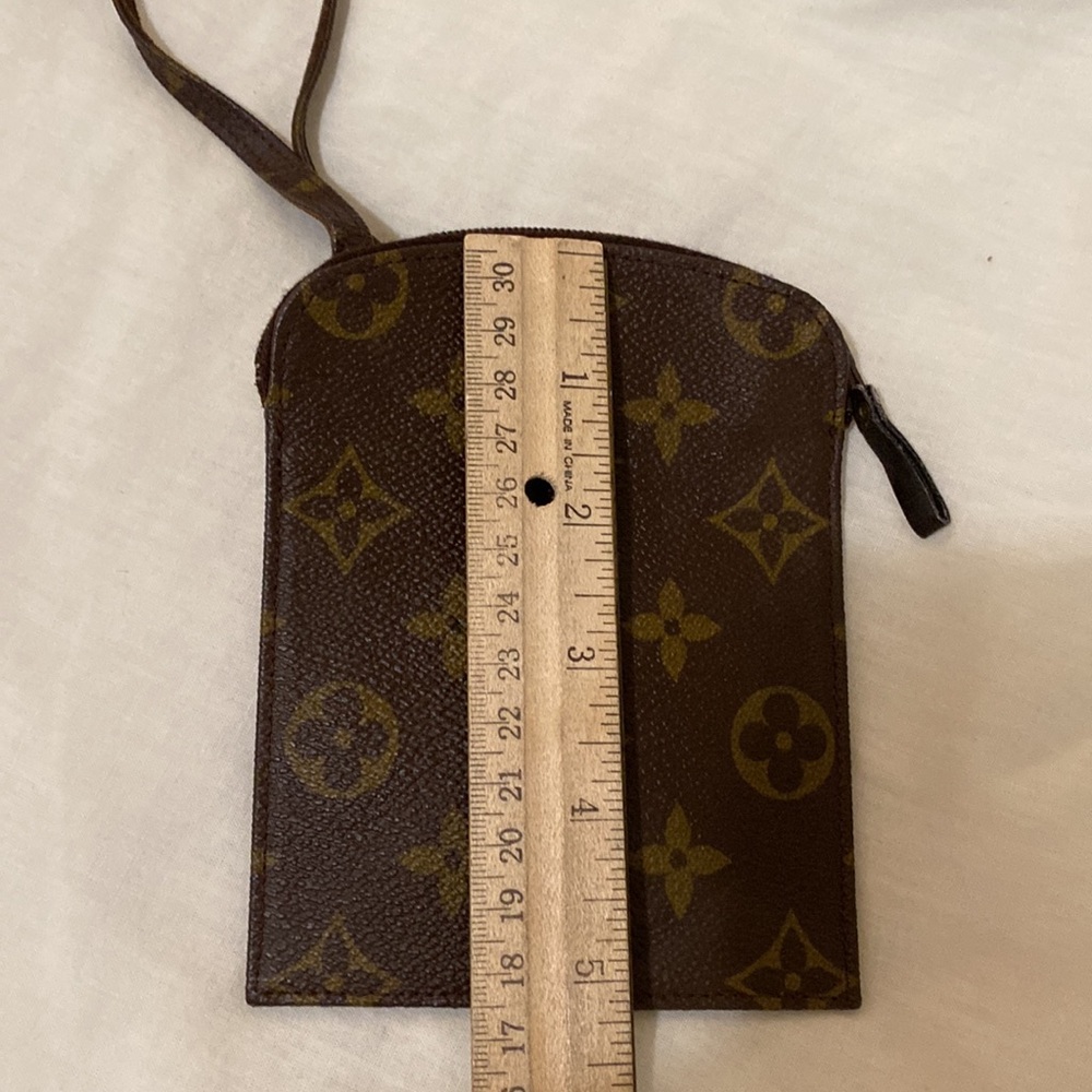 Louis Vuitton Pochette Mini Pouch - Picture 4 of 5